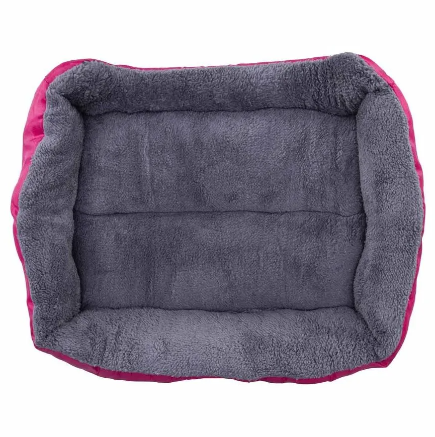 Cama Pelúciada com Patinhas Rosa