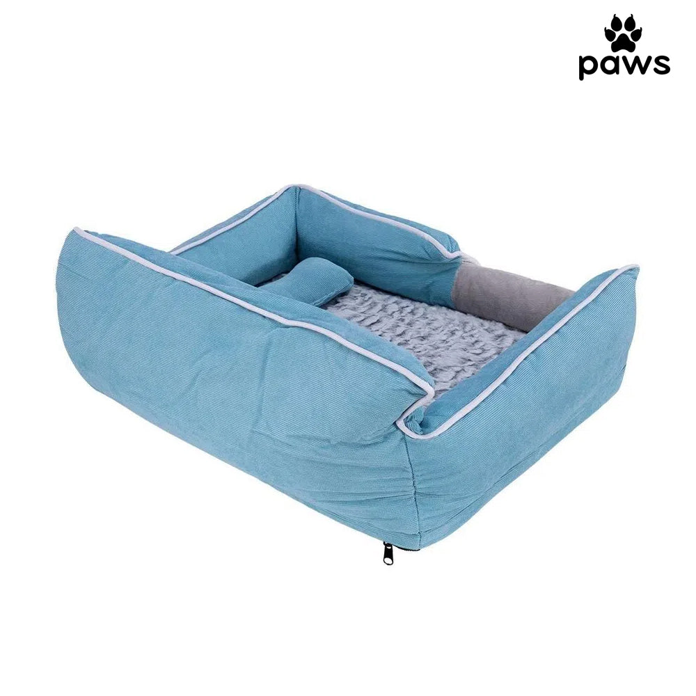 Cama pelúcia com almofada