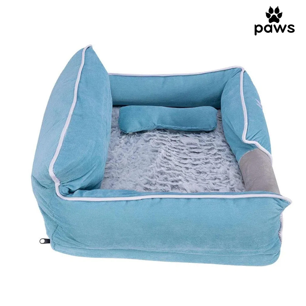 Cama pelúcia com almofada